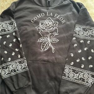 Selena fleece pullover hoodie black cotton graphic print